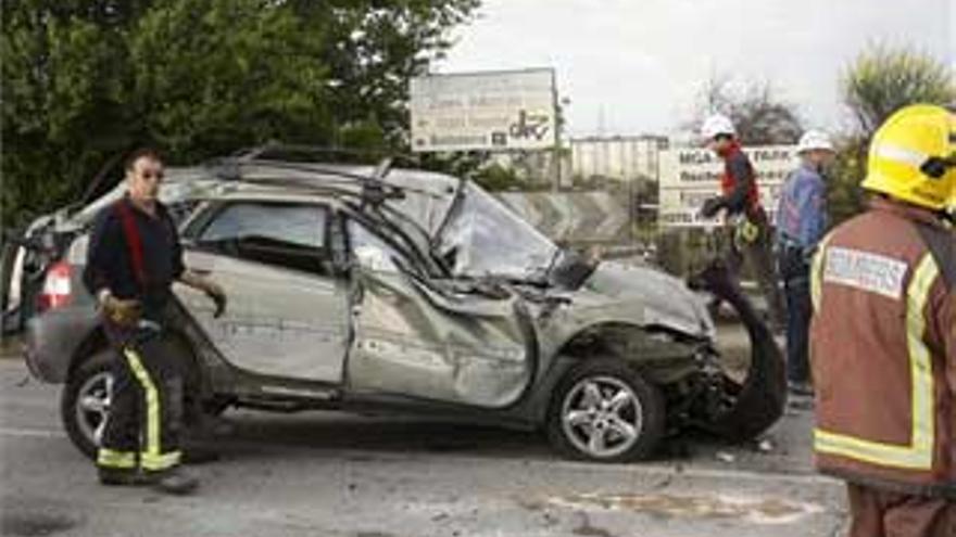 Mueren 16 personas en las carreteras el fin de semana