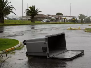 Mal día para la «vuelta al cole» en Galicia: fuertes lluvias y vientos huracanados