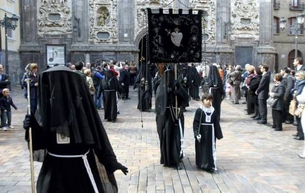 Sábado Santo: Congregación de Esclavas de María Santísima de los Dolores