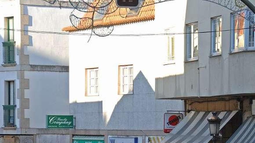 Estado de la calle Ramón Cabanillas. // Gonzalo Núñez