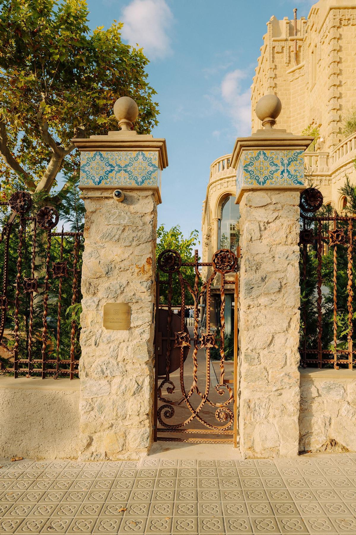 Así ha quedado el nuevo hotel Barcelona Pool House en el Tibidabo