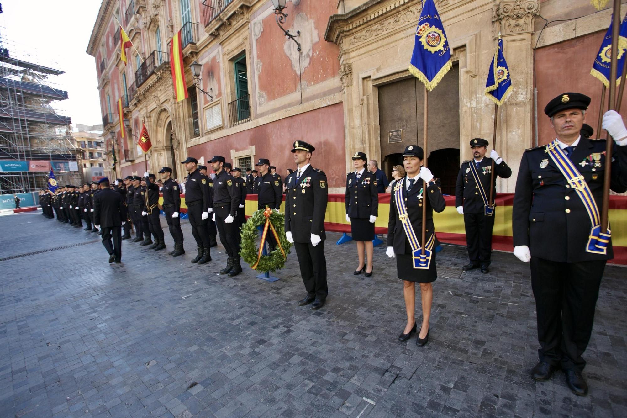 Las imágenes del acto de la Policía Nacional en Murcia por la Fiesta Nacional