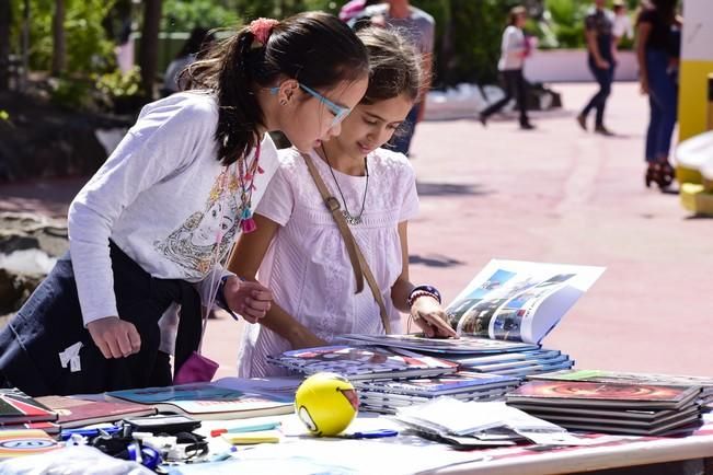 Fiesta "Food Fair" del Colegio Americano