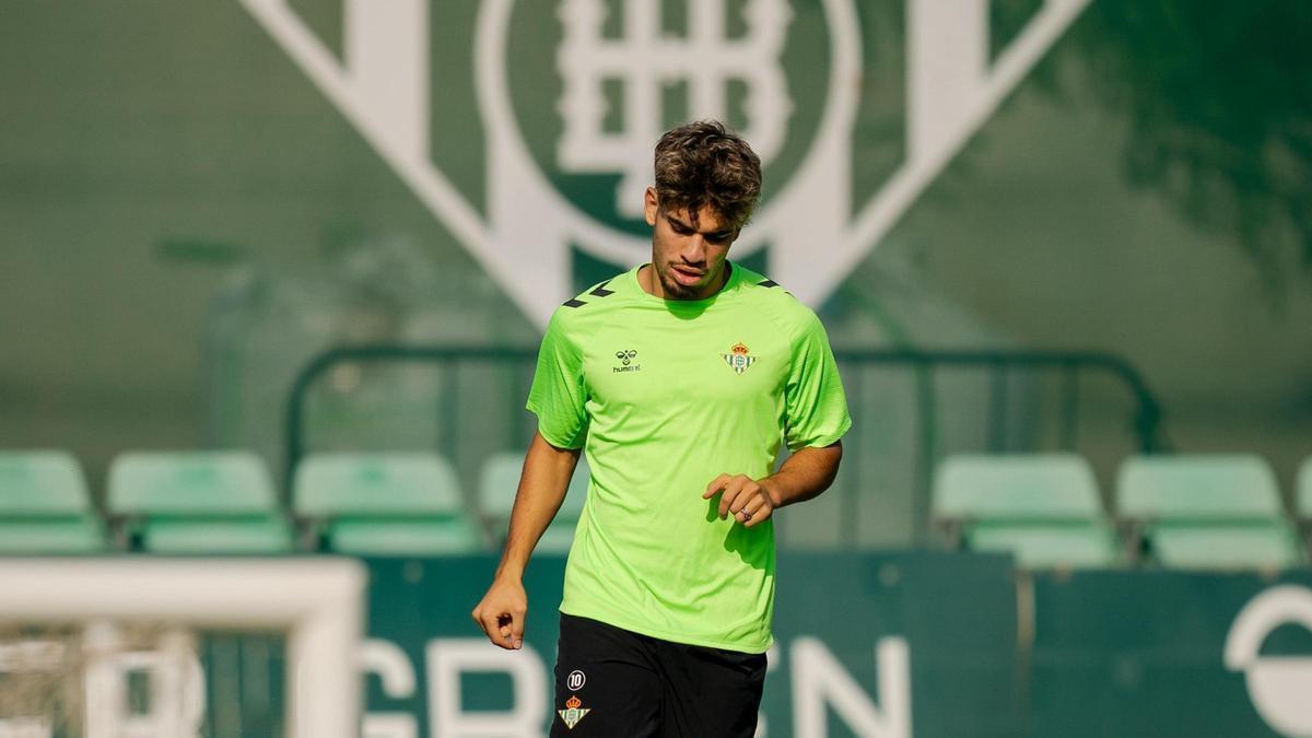 Entrenamiento del Real Betis Balompié dos días antes de recibir al CD Leganés