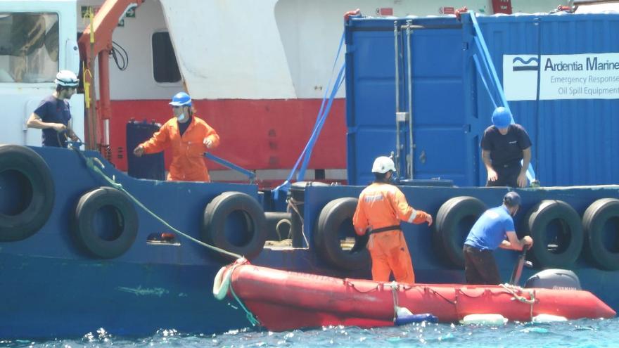 El plan para rescatar el mercante encallado en Formentera sigue pendiente de aprobación