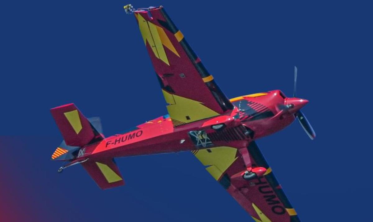El monoplaza Extra 330SC de Camilo Benito
