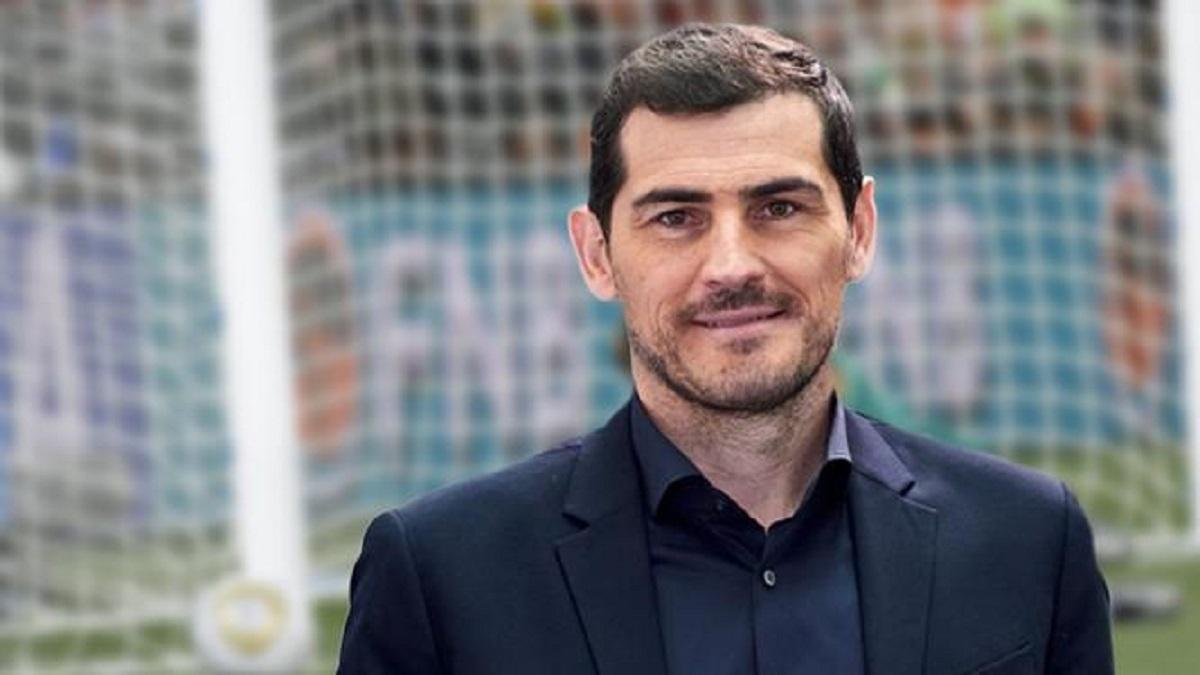 Casillas se va de España tras la polémica por un último tuit sobre su homosexualidad
