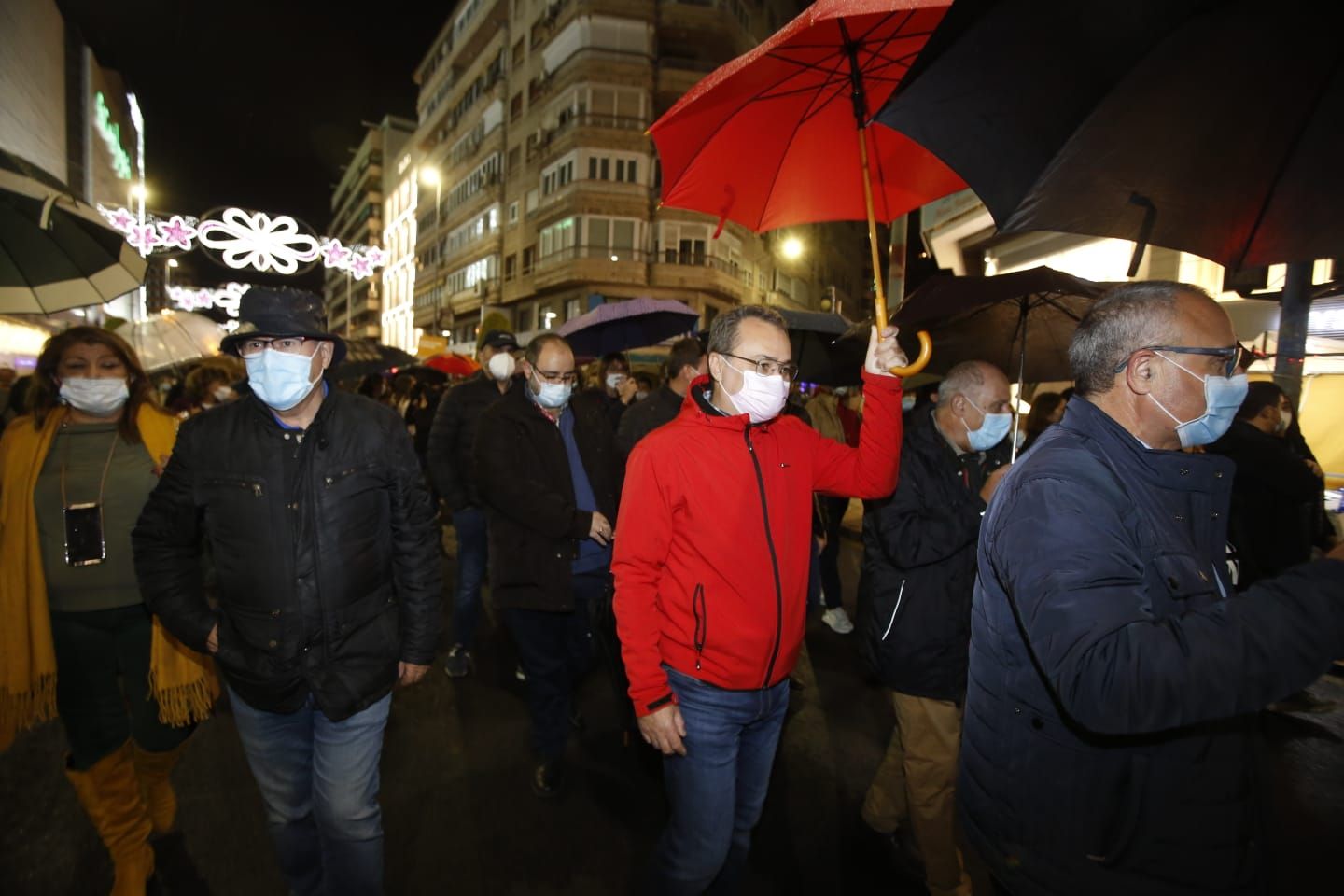 Alicante sale a la calle para exigir al Estado una mayor financiación de la Comunidad Valenciana