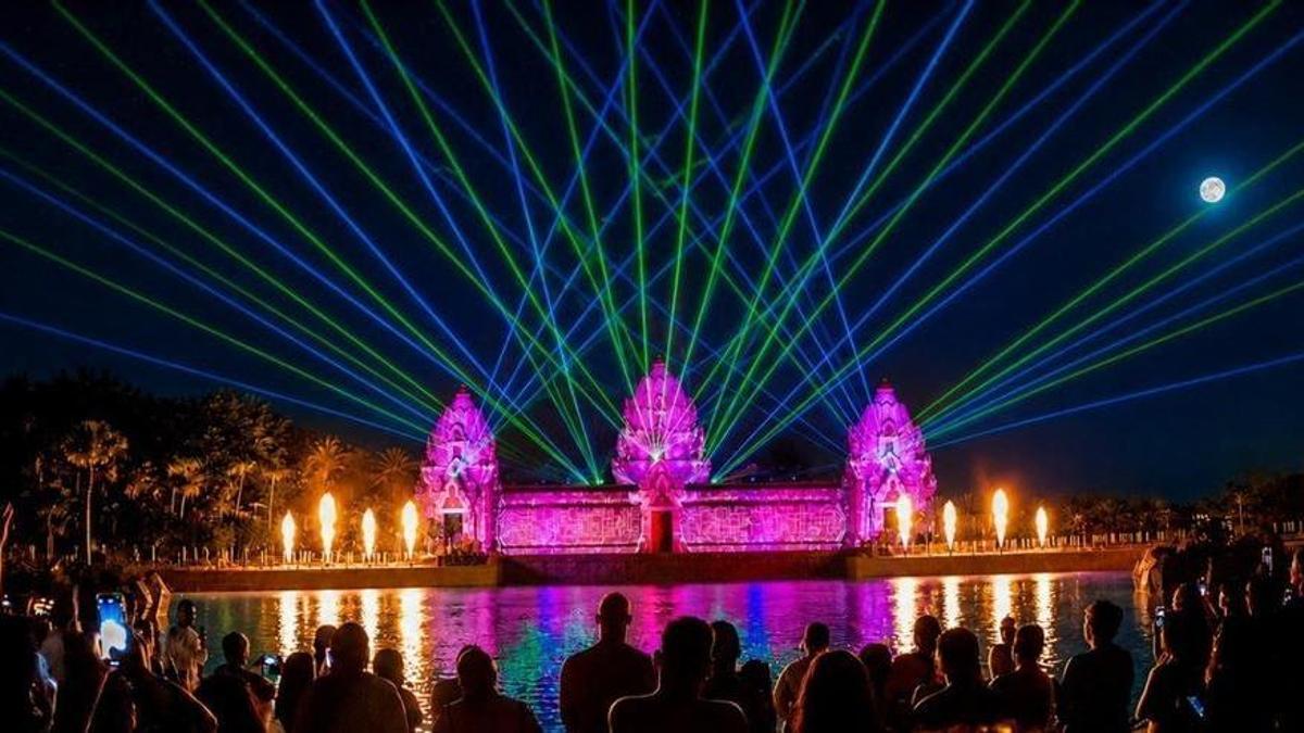 Inauguración de la edición 2026 de 'Siam Night' en Tenerife