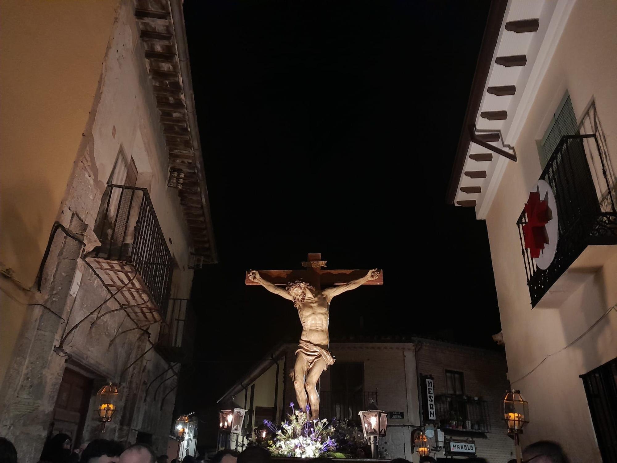 GALERÍA | Procesión del Cristo del Amparo en Toro