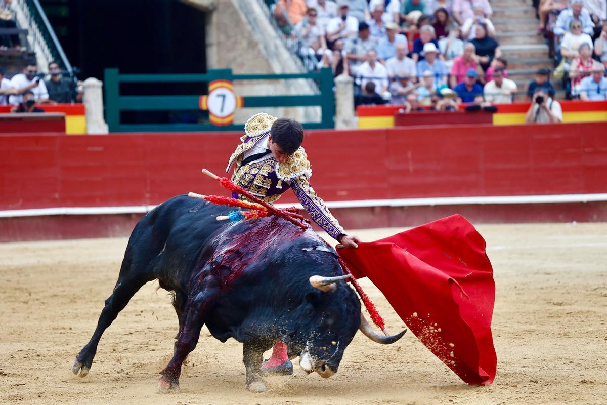 Corrida de toros mixta de la Feria de Julio con Román, Nek Romero y la novillera Olga Casado