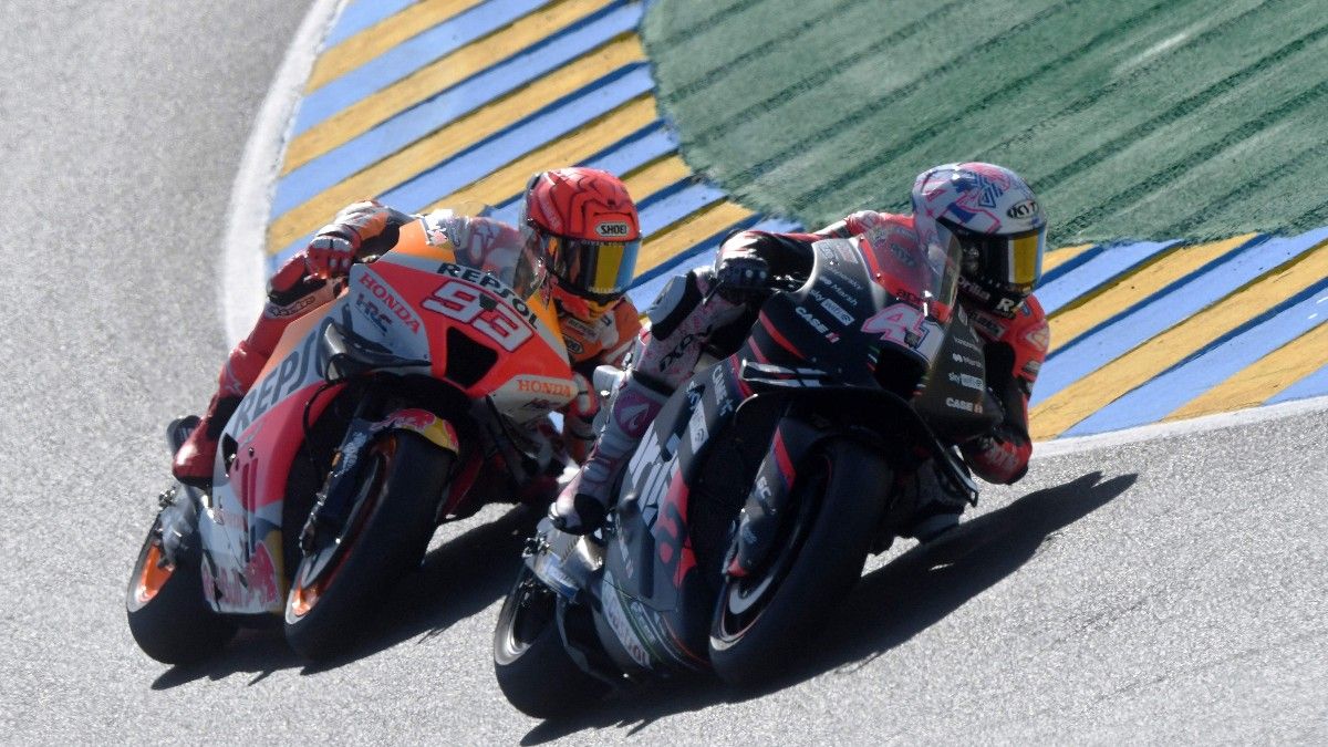 Márquez y Espargaró, en los entrenamientos del GP de Francia