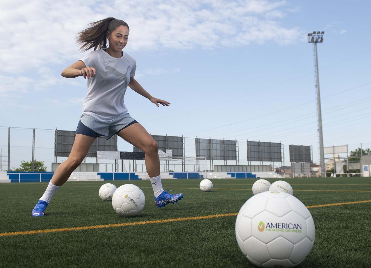 Vicky Losada: “Para ganar la Eurocopa, España tiene que hacer su juego porque ahora todas las selecciones le tienen mucho respeto”