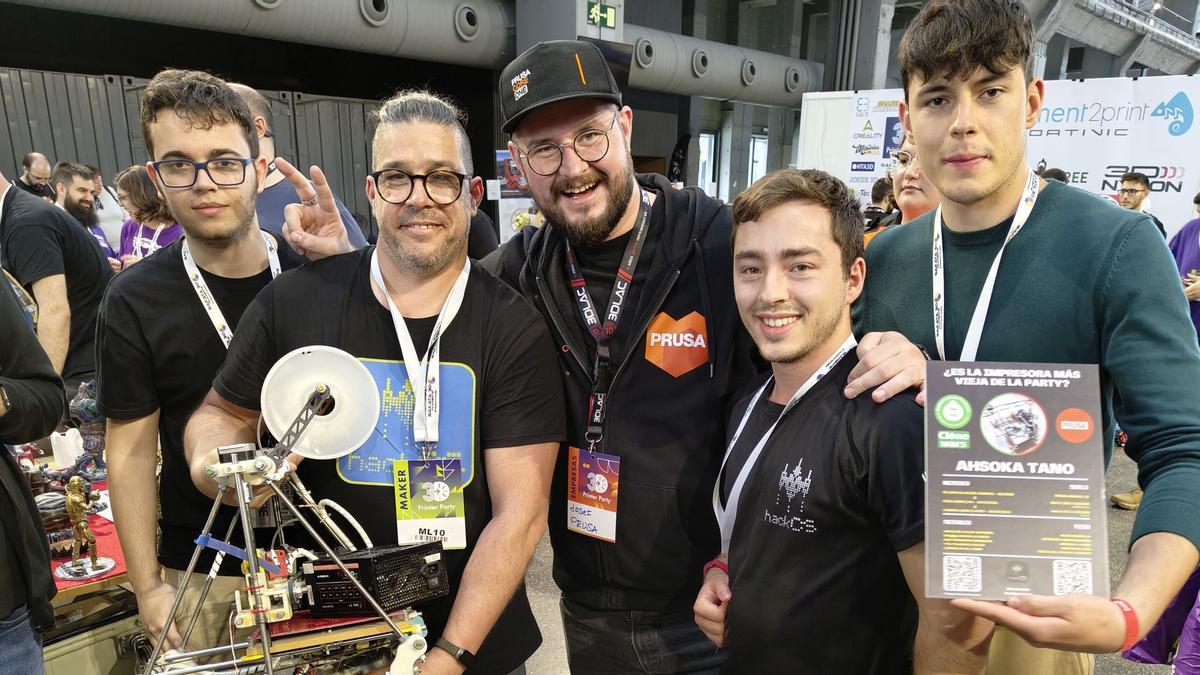 El equipo UJI HackCS durante la competición.