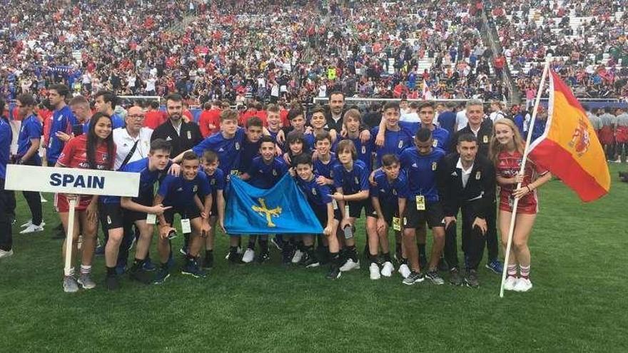 Los representantes del Oviedo en la Dallas Cup.