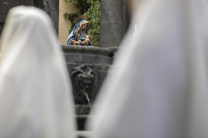 19.04.19. Las Palmas de Gran Canaria. SEMANA SANTA. Procesión de Las Mantillas en Vegueta.  Foto Quique Curbelo  | 19/04/2019 | Fotógrafo: Quique Curbelo