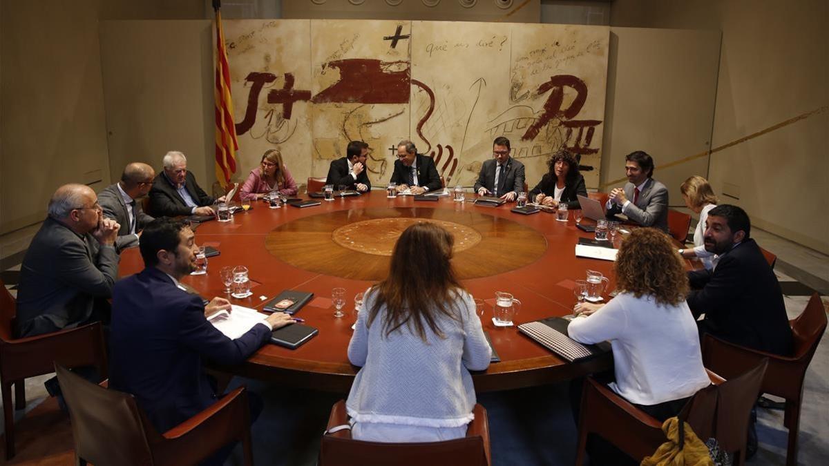 Consell Executiu en el Palau de la Generalitat