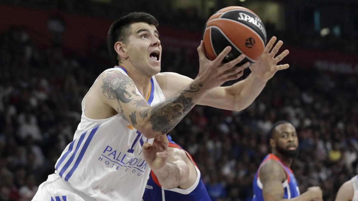 Gaby Deck, jugador del Real Madrid, durante el partido contra el Anadolu Efes