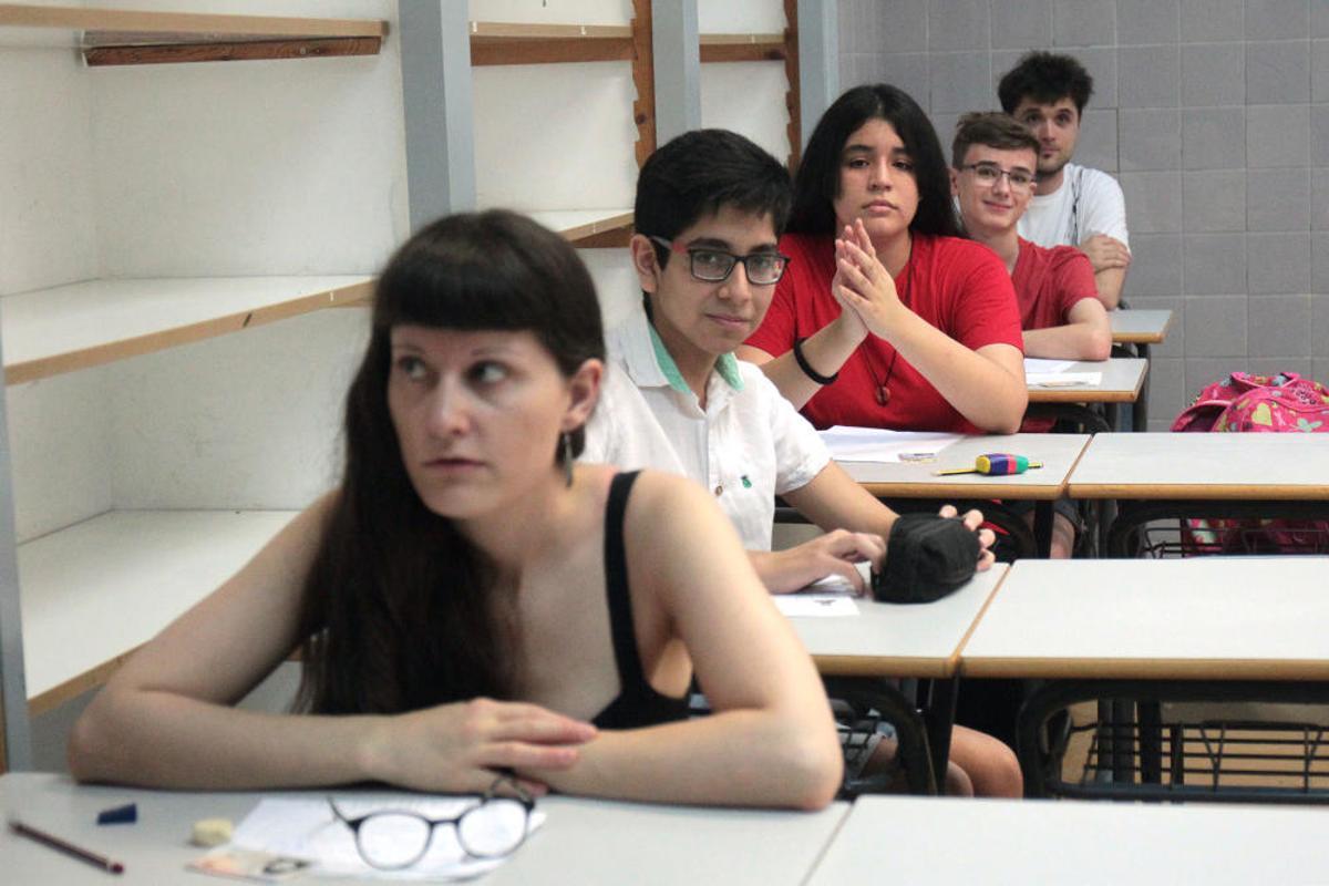 Examen oficial de japonés en València Examen oficial de japonés en València