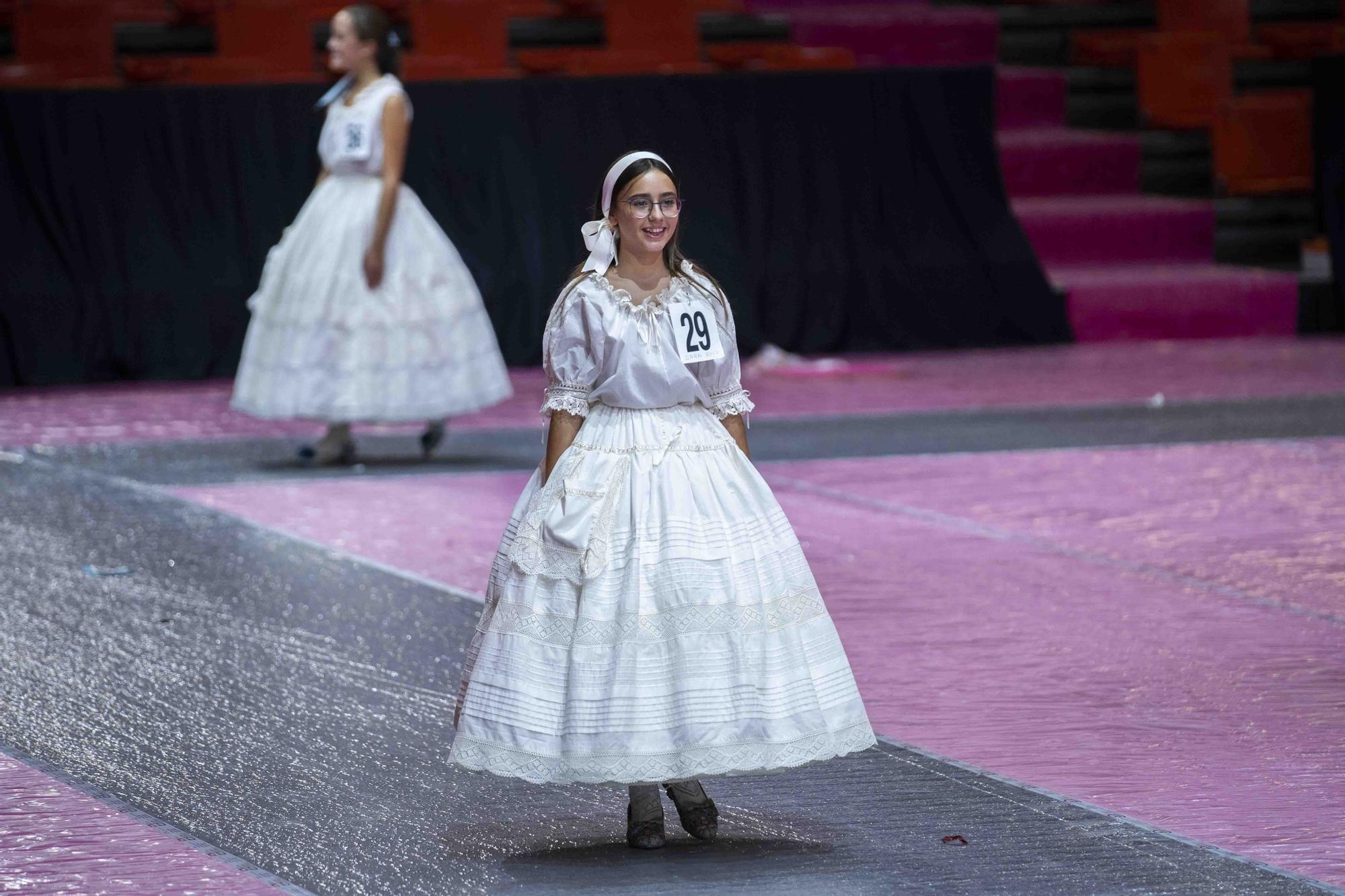 Así ha sido el ensayo de la gala para la elección de las cortes falleras 2023: infantiles