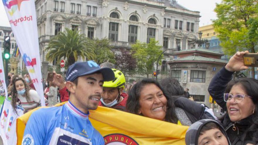 Sosa, ganador de la Vuelta a Asturias: “Esperemos que esta victoria me dé suerte para el Giro”