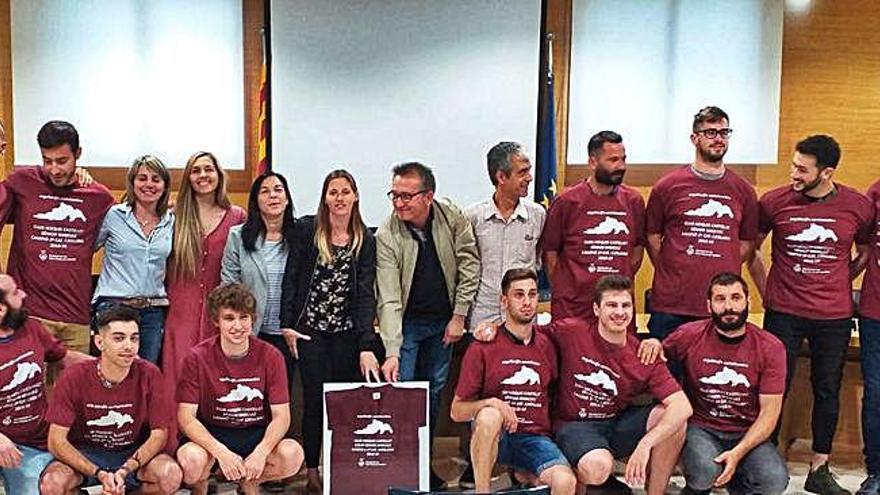 L&#039;Ajuntament de Sant Vicenç honora el seu primer equip d&#039;hoquei patins