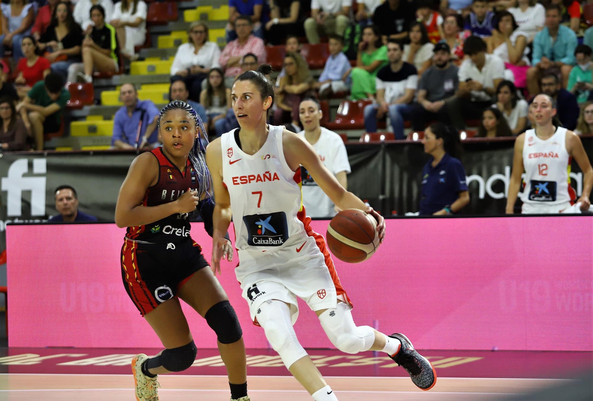 La selección española femenina de baloncesto ante Bélgica, en imágenes