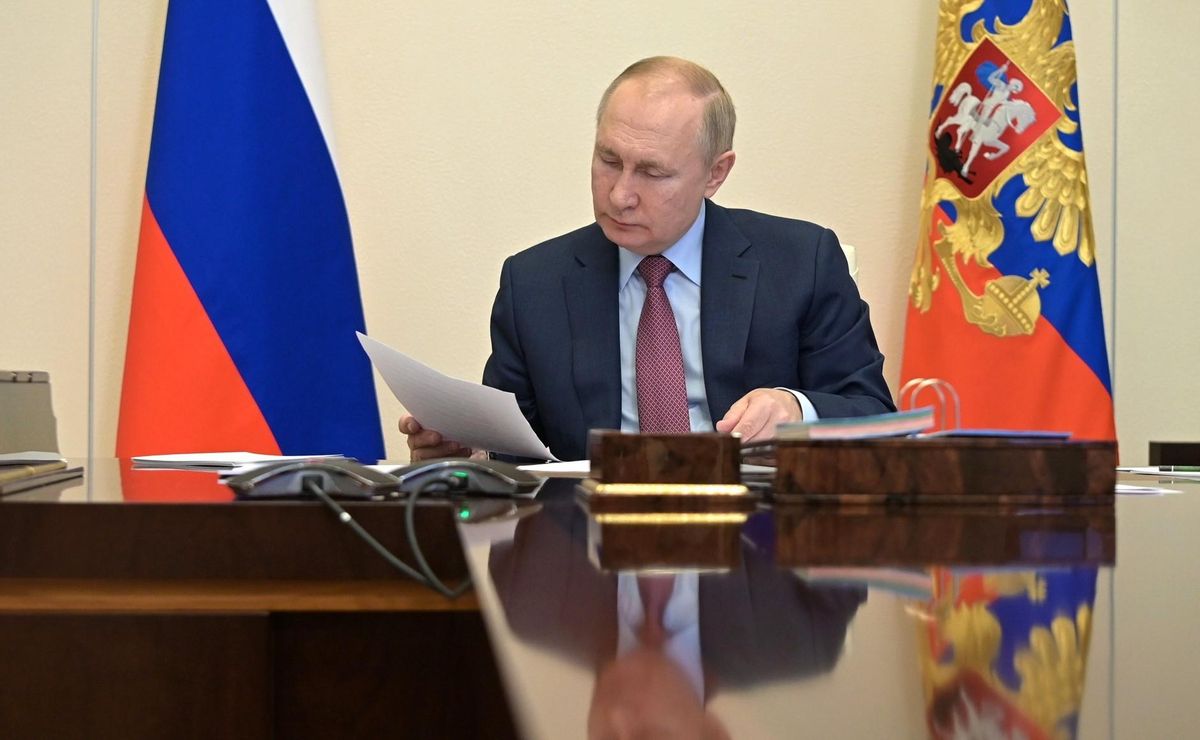 Putin recorda a Itàlia que està comprant gas rus «a preus baixos» Putin recorda a Itàlia que està comprant gas rus «a preus baixos»