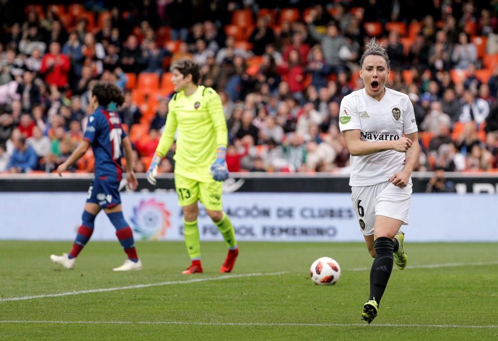 Derbi femenino en Mestalla