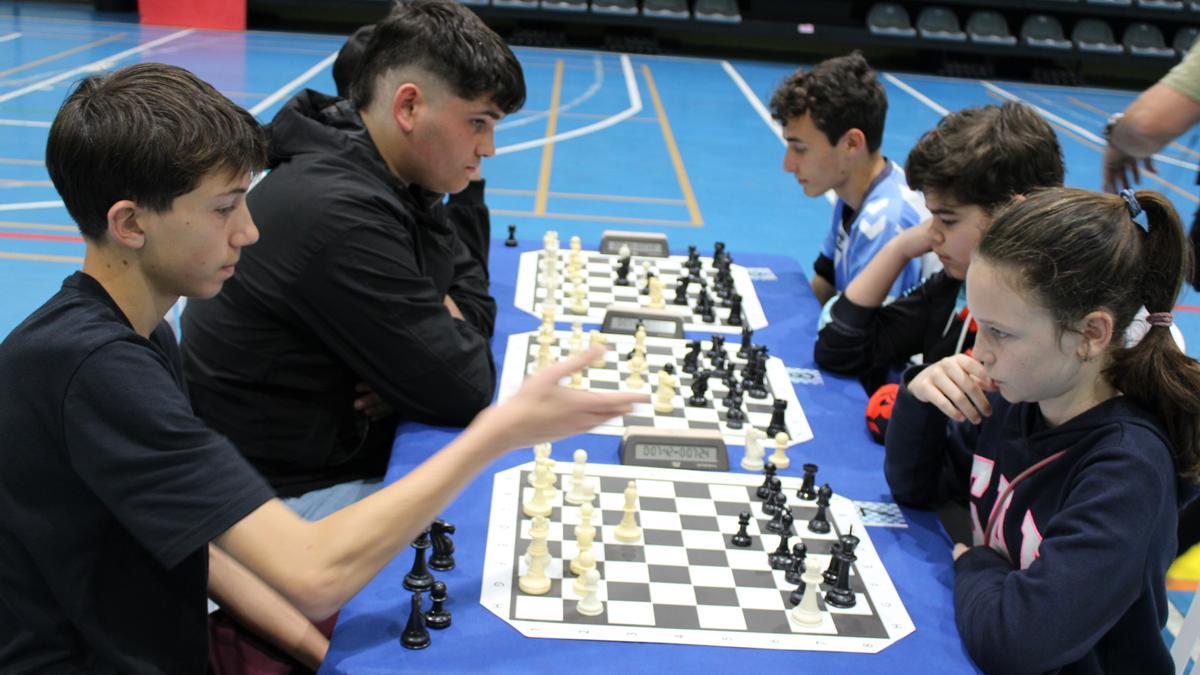 Jornada de ajedrez celebrada en el Pabellón El Limón