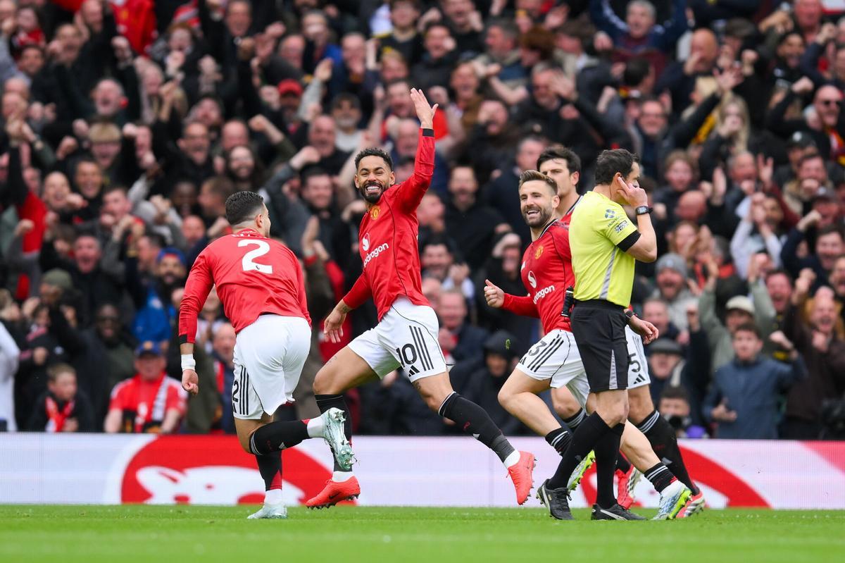 Kobbie Mainoo devuelve al Manchester United a la Champions tras dos años de ausencia — image 6