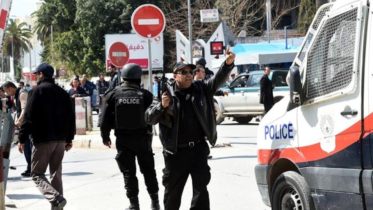 Nerviosismo tras el atentado de Túnez.