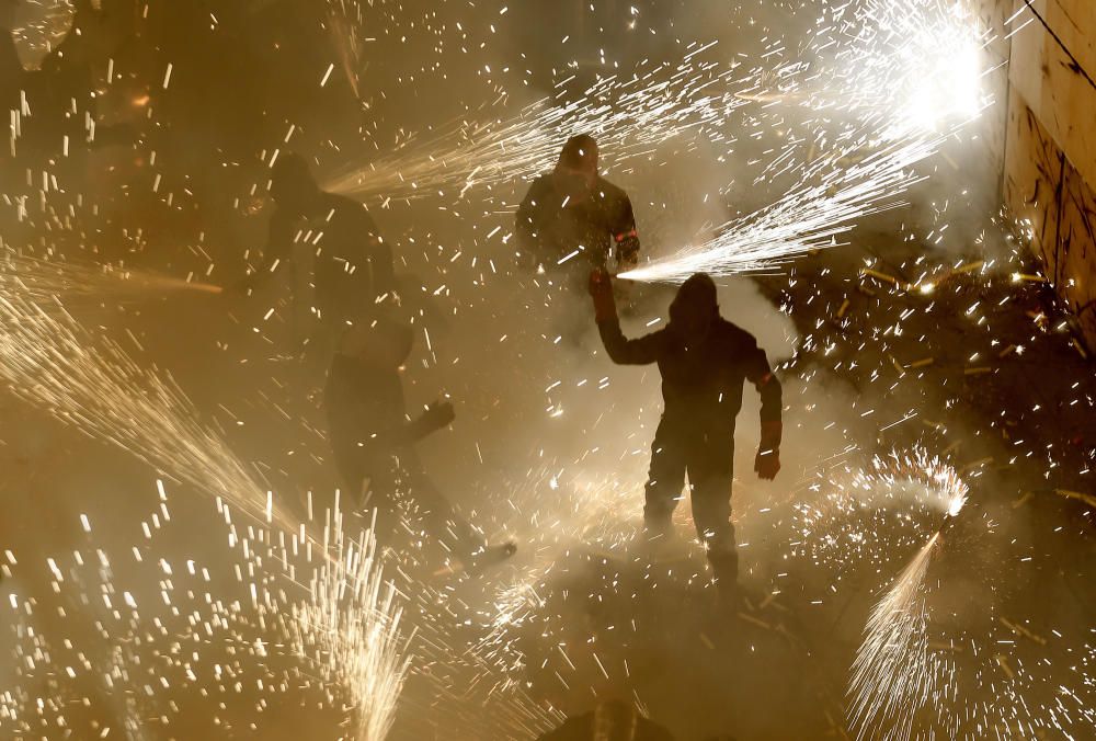 Imágenes de la Cordà de Paterna, celebrada esta madrugada.