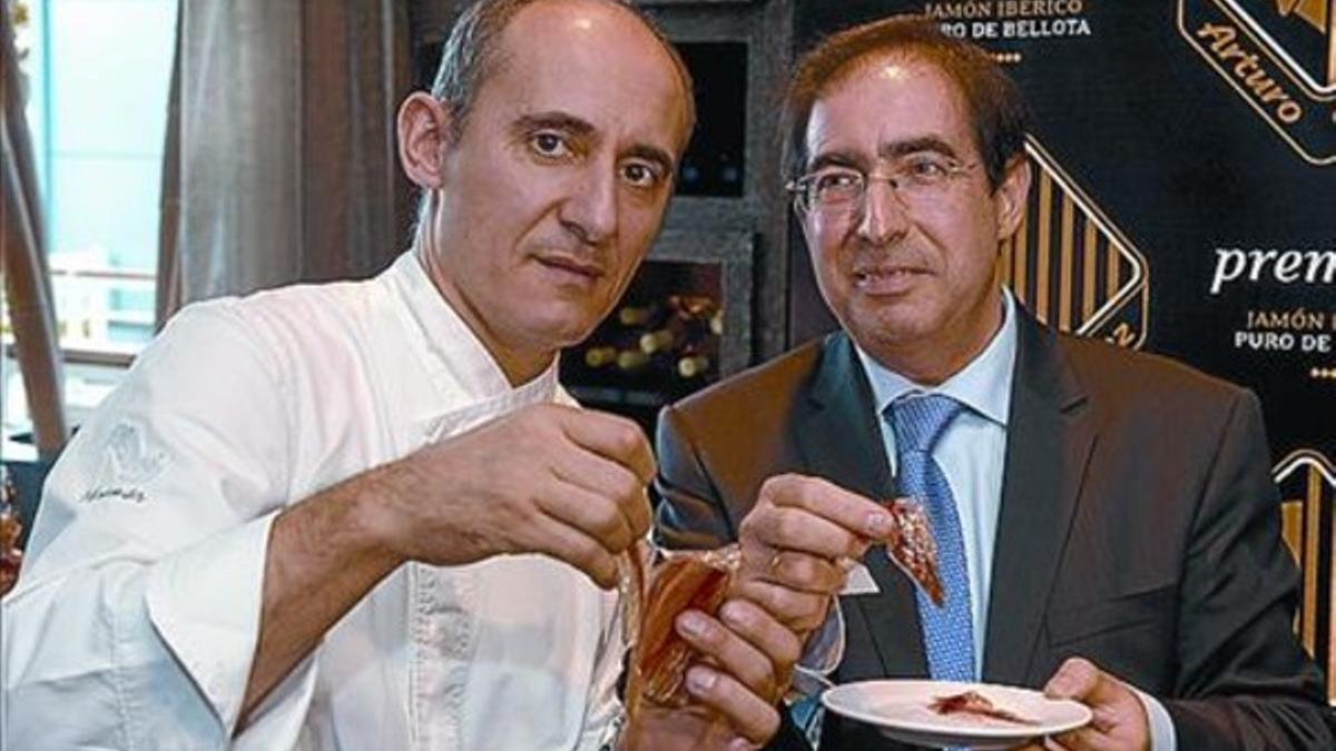 El chef Paco Pérez apadrina el jamón más caro del mundo_MEDIA_1