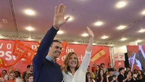 Pedro Sánchez y Pilar Alegría.