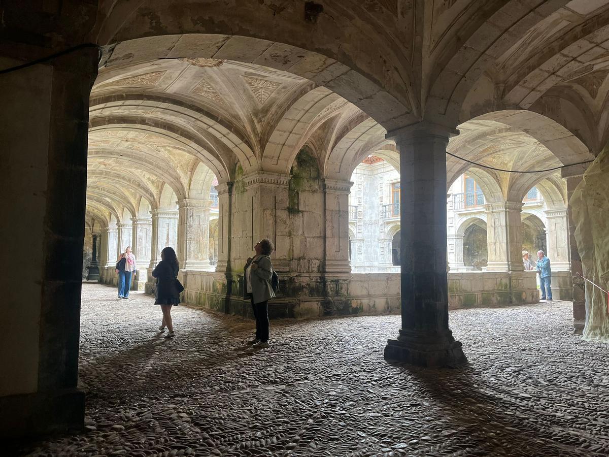 Jornada de puertas abiertas en el monasterio de San Salvador en una imagen de archivo.