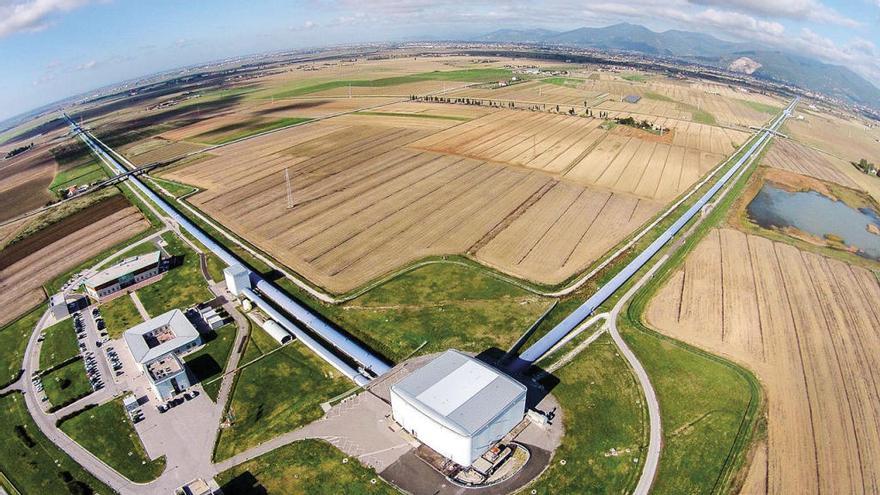 Instalaciones del Interferómetro láser Avdanced Virgo en Pisa, Italia.