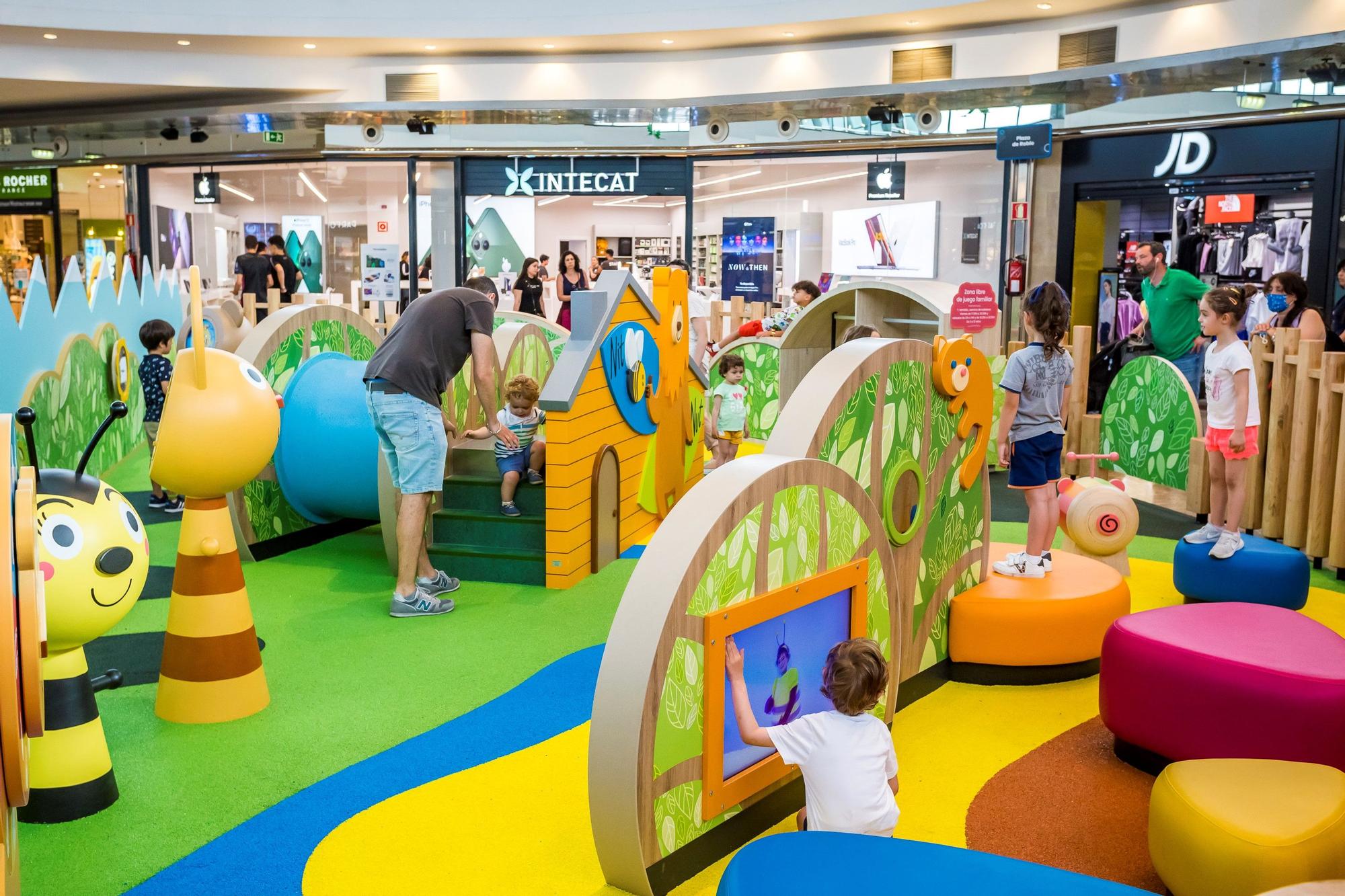 Parque Principado estrena parque infantil: así es la nueva zona de juegos inspirada en un bosque y sus habitantes mágicos