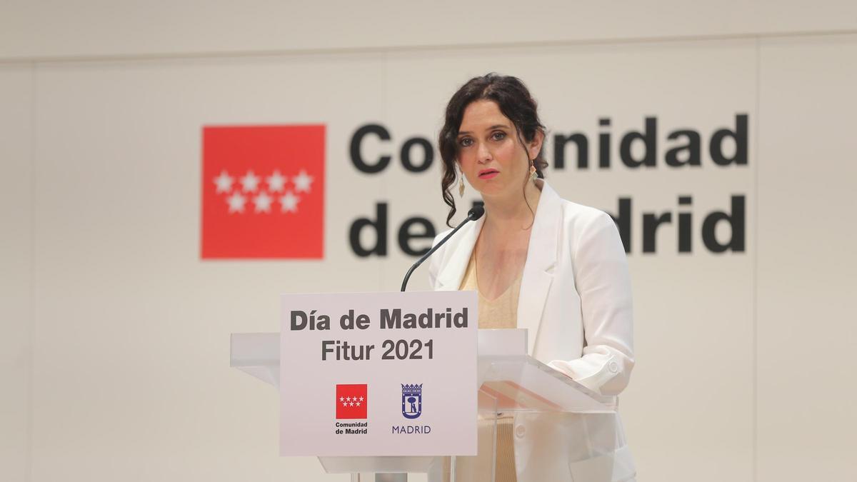Ayuso concederá a Vox un puesto en la Mesa de la Asamblea