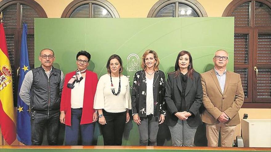 La Junta renueva su convenio para el Programa de Tratamiento a Familias