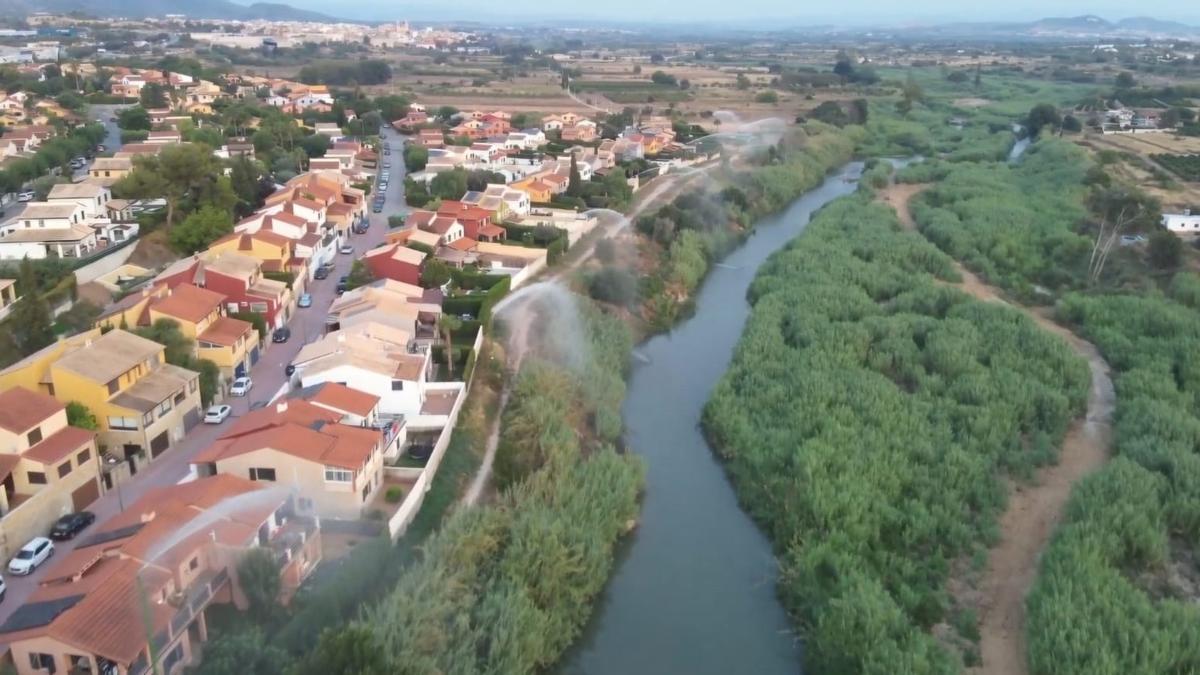 Riba-roja activa los 14 cañones de agua en la Vallesa de Mandor para prevenir incendios ante la ola de calor