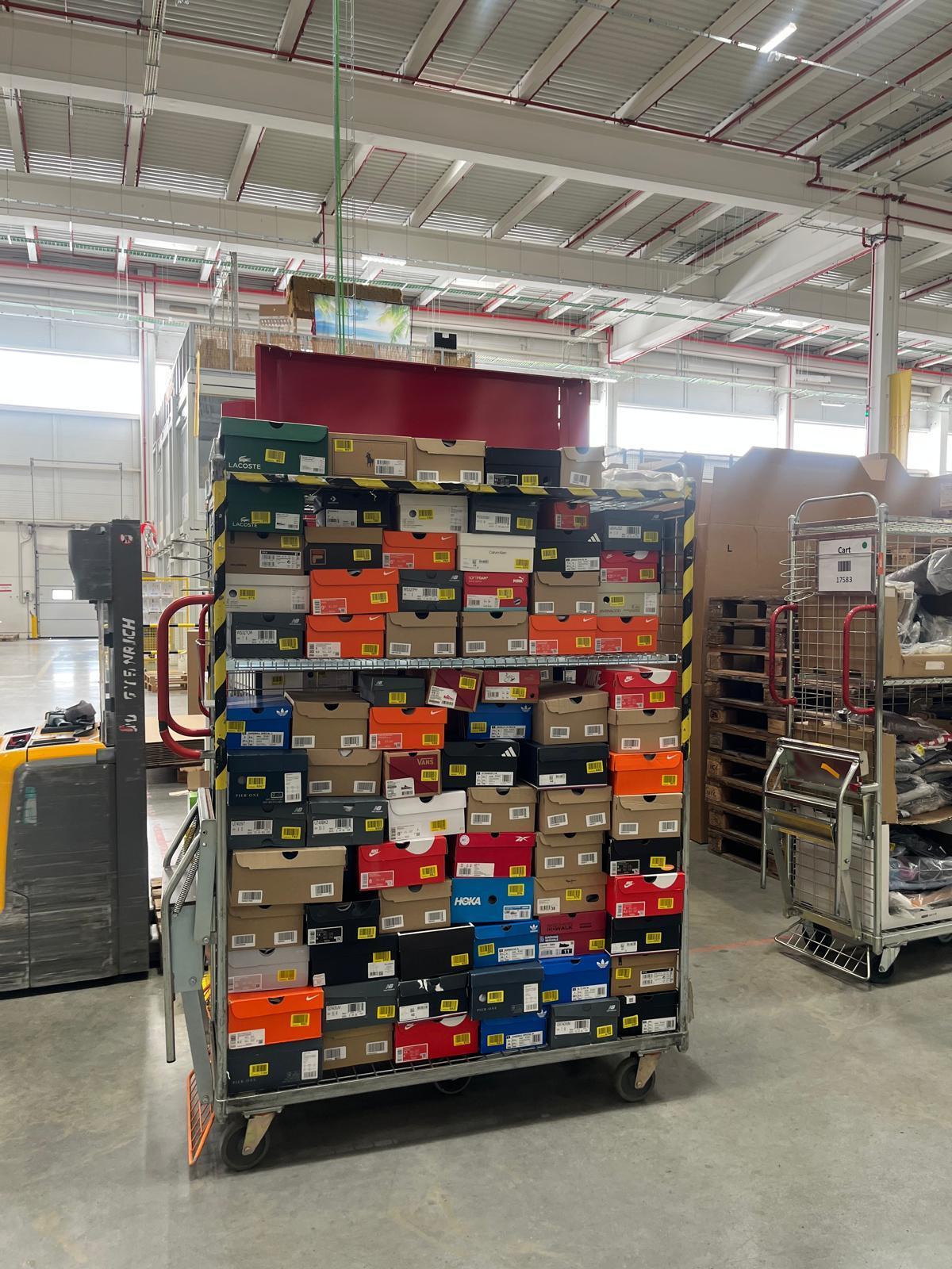 Así es el único centro logístico de Zalando en España Así es el único centro logístico de Zalando en España