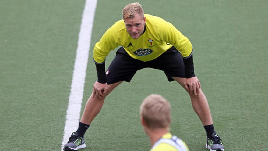 Guidetti, durante un entrenamiento con el Celta. // Marcos Canosa