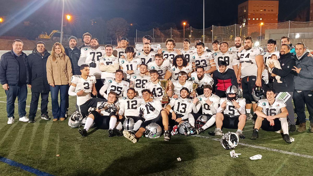 Diario Sport Els Badalona Dracs tornen a regnar a la Copa Catalana i aixequen el seu quinzè títol