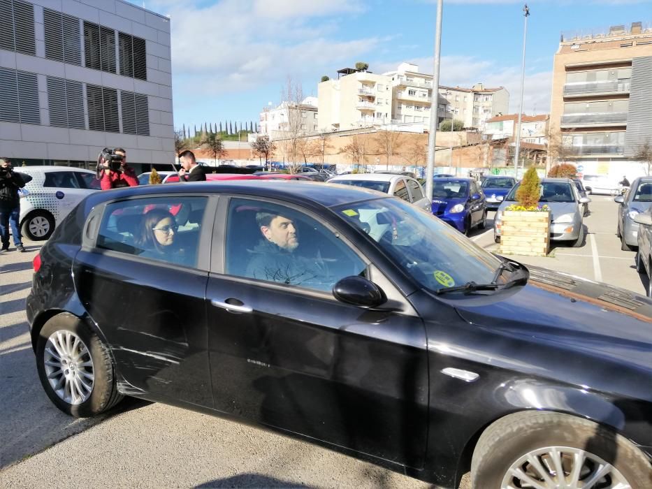 Arribada de Junqueras a la FUB per treballar