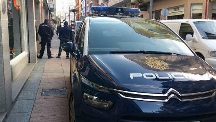 Imagen de uno de los operativos policiales desplegados en la calle.