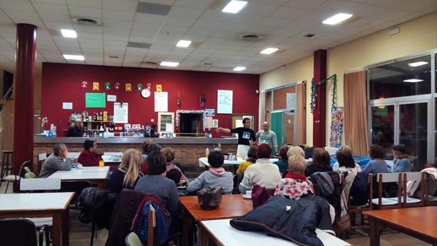 Paco Oliva imparte un taller de cocina navideño