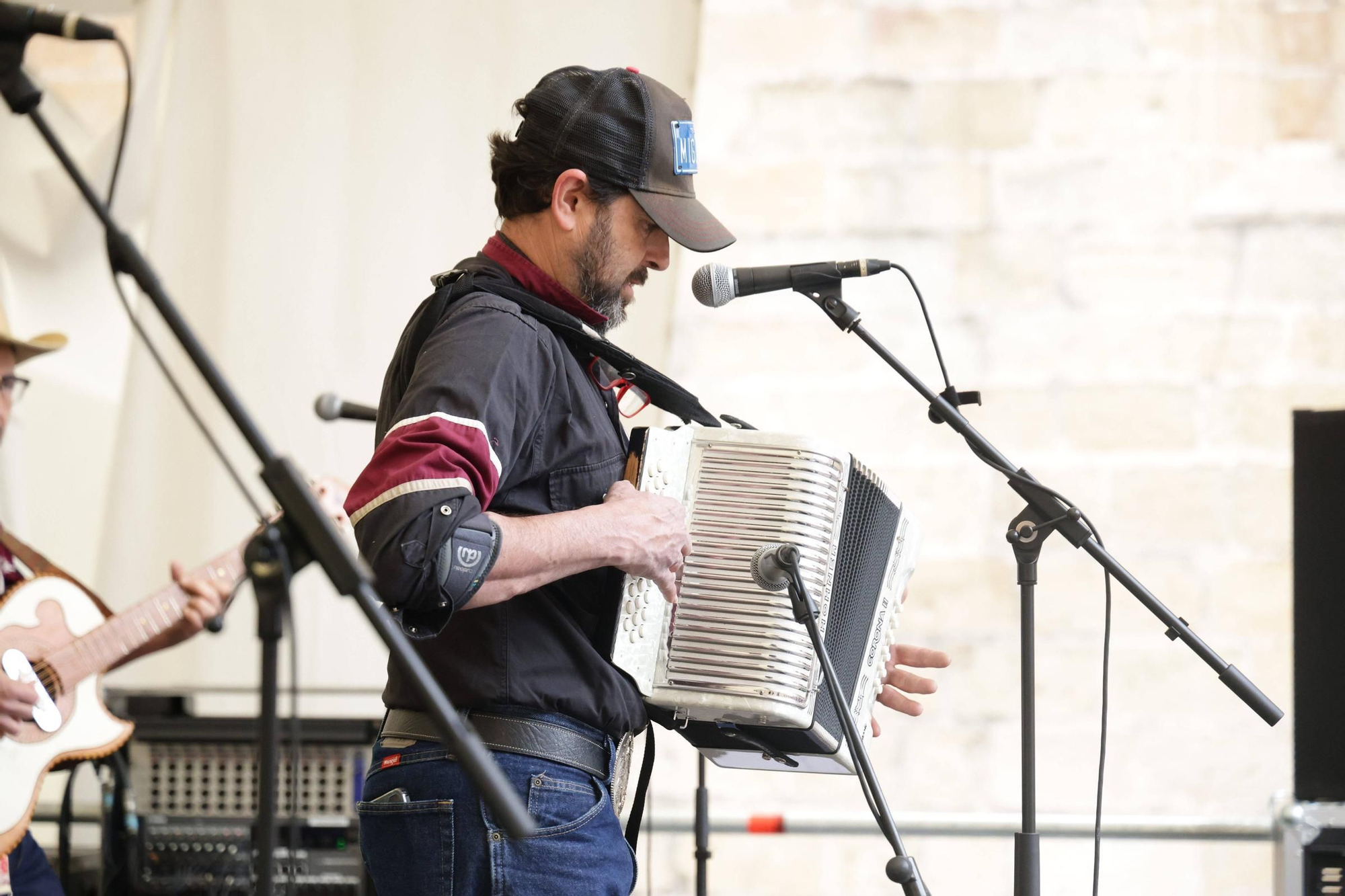 Las imágenes del concierto de Conjunto Santo Antonio, el primero de este sábado en Womad Cáceres