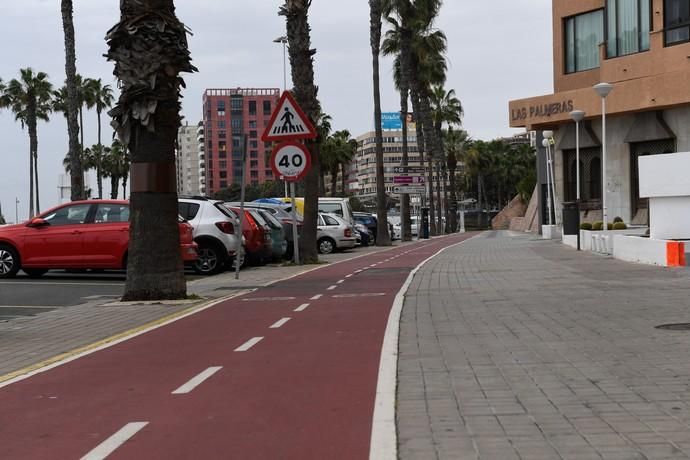 25-03-20 LAS PALMAS DE GRAN CANARIA. CIUDAD. LAS PALMAS DE GRAN CANARIA. Recorrido por la ciudad para vera su desolación.   Fotos: Juan Castro.  | 25/03/2020 | Fotógrafo: Juan Carlos Castro