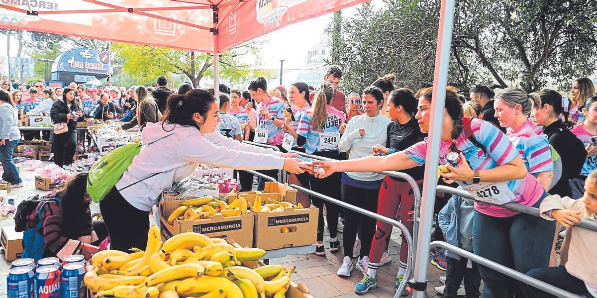 Los patrocinadores de la XI Carrera de la Mujer.